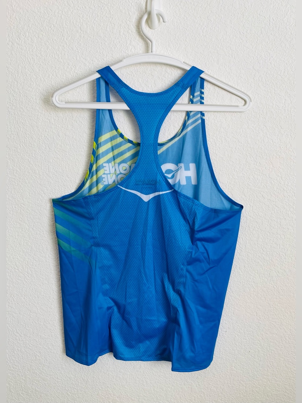 HOKA One One Performance Men’s Champ Tank Singlet Race Ready Running Tank Size M - Picture 2 of 4